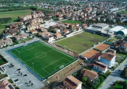 Il nuovo campo sintetico da calcio negli impianti Ingegner Ferrero